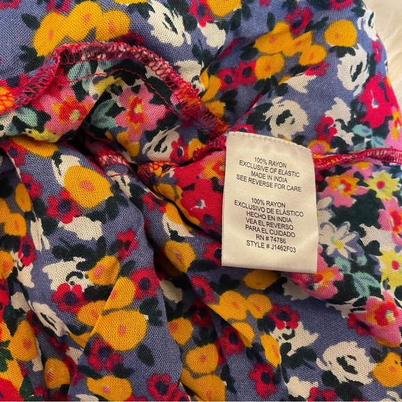 Patrons of Peace Wildflower Shorts - NWT - Size Small - Picture 8 of 11